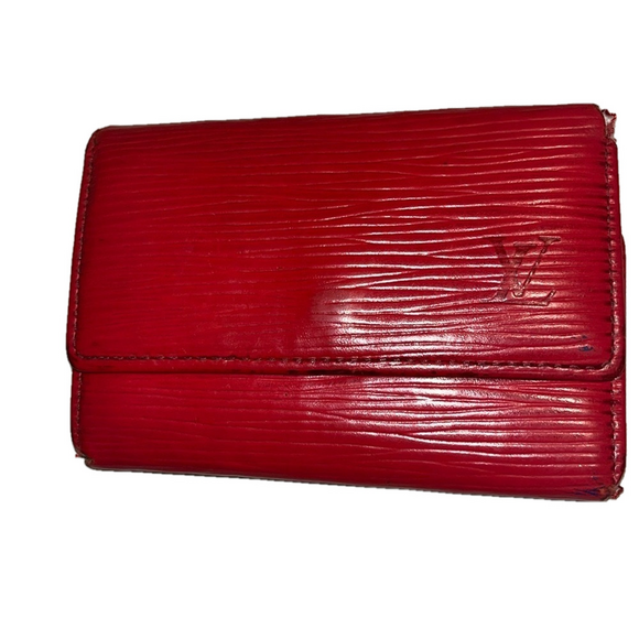 Louis Vuitton Handbags - Vintage LV EPI KEY HOLDER NEEDS REPAIR